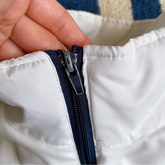 ❄️ CASUAL WHITE LIGHTWEIGHT JACKET! - Picture 9 of 15